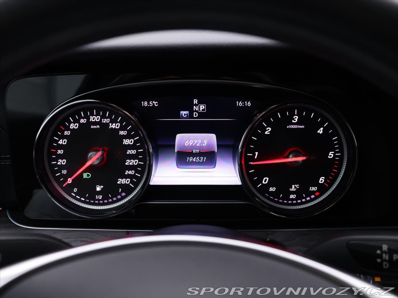 2016 Mercedes-Benz E-CLASS - 19