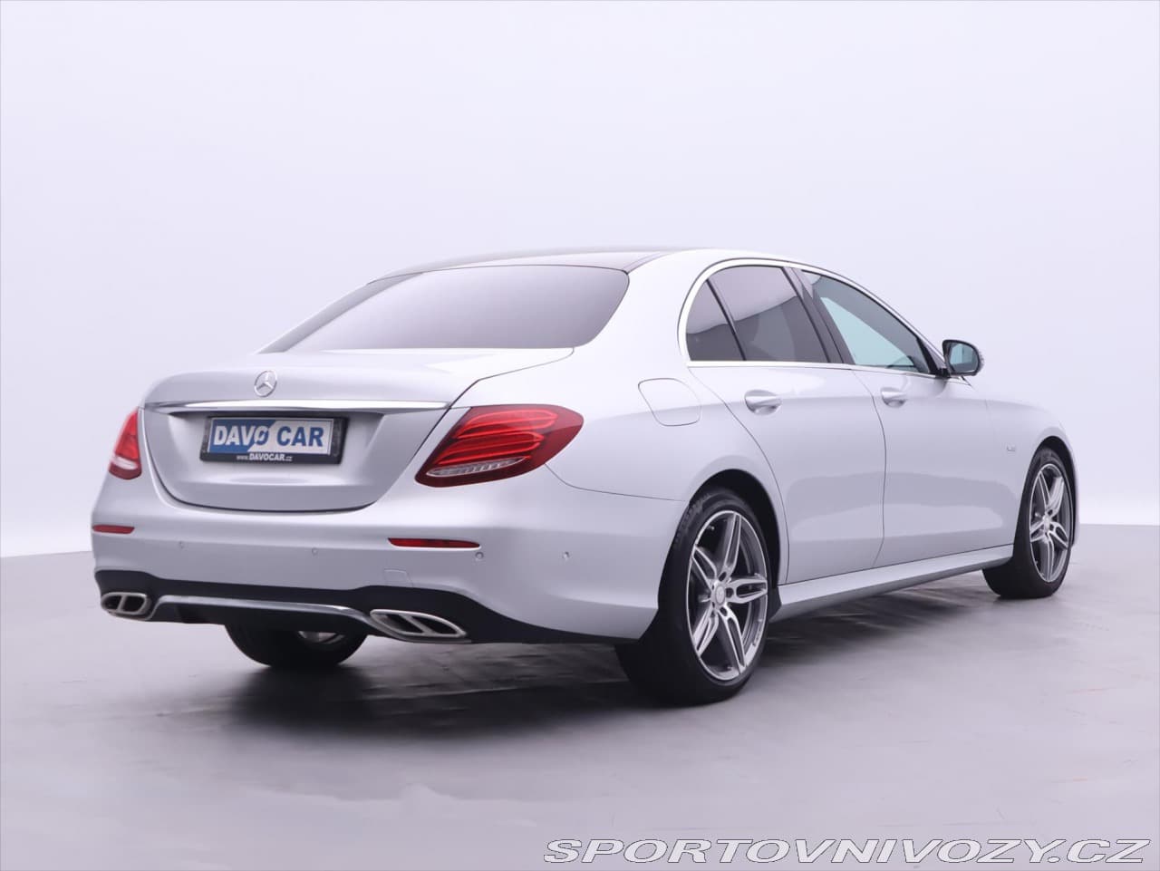 2016 Mercedes-Benz E-CLASS - 7