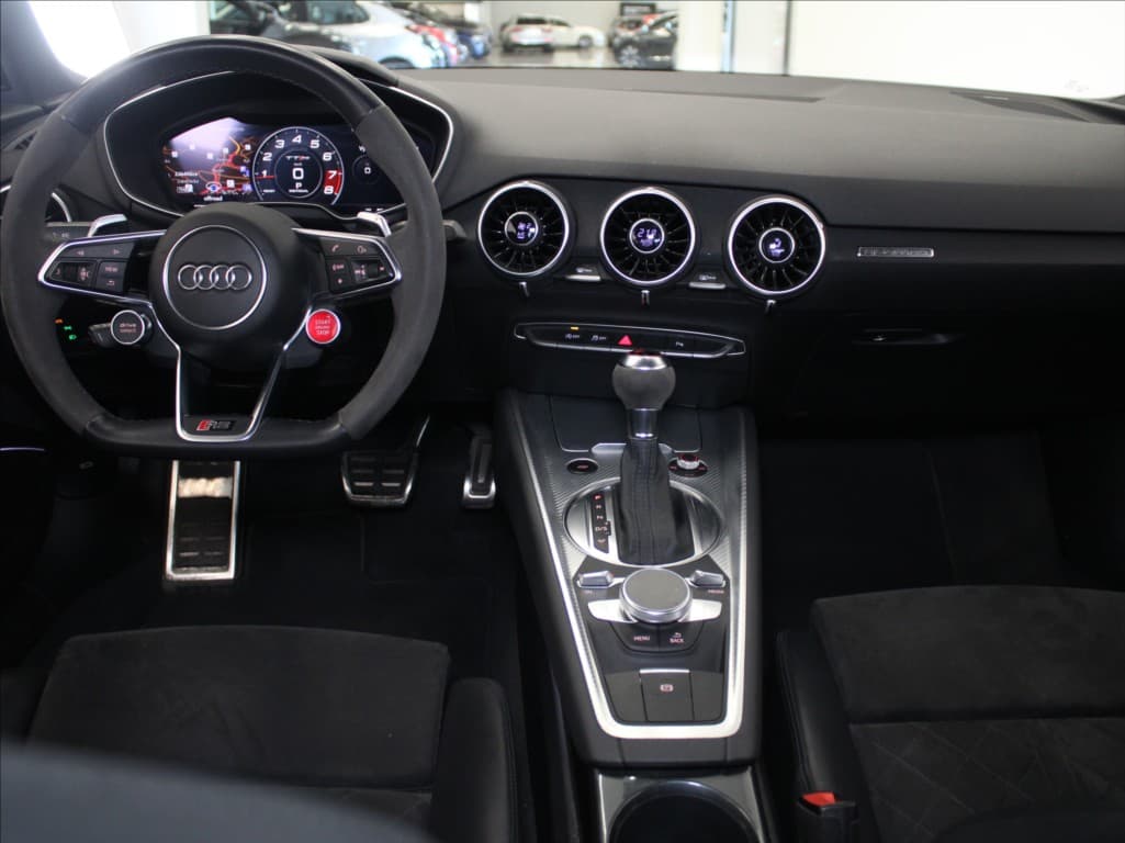 2022 Audi TT - 7
