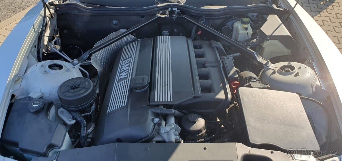 2005 BMW Z4 - 8