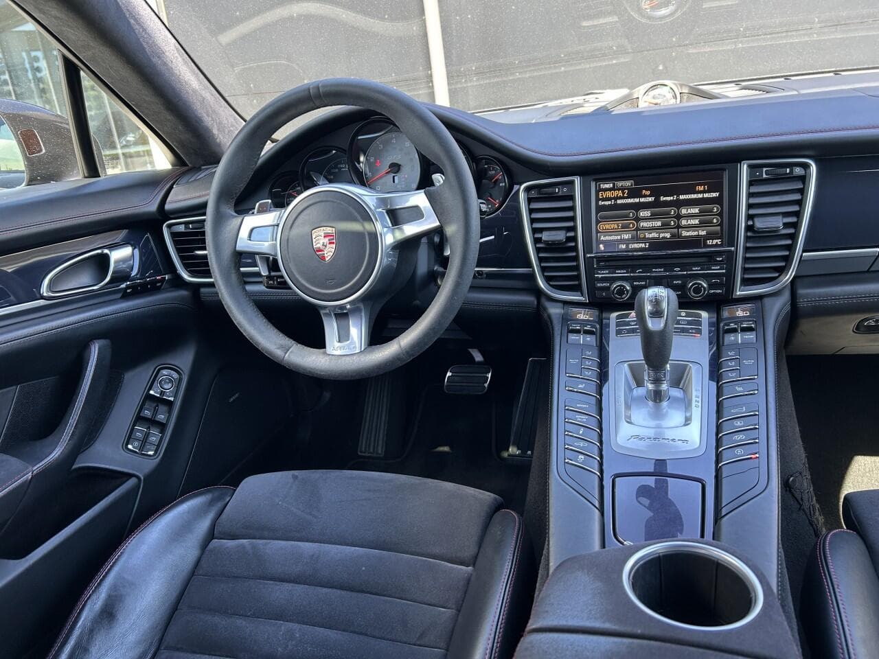 2012 Porsche PANAMERA - 14