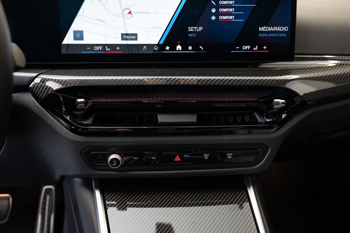 2025 BMW M3 - 16