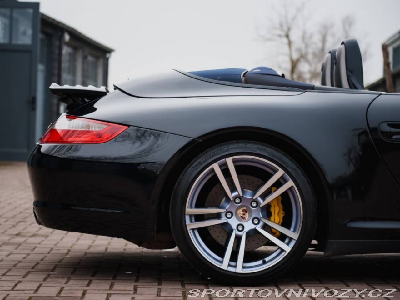 2006 Porsche 911 - 12