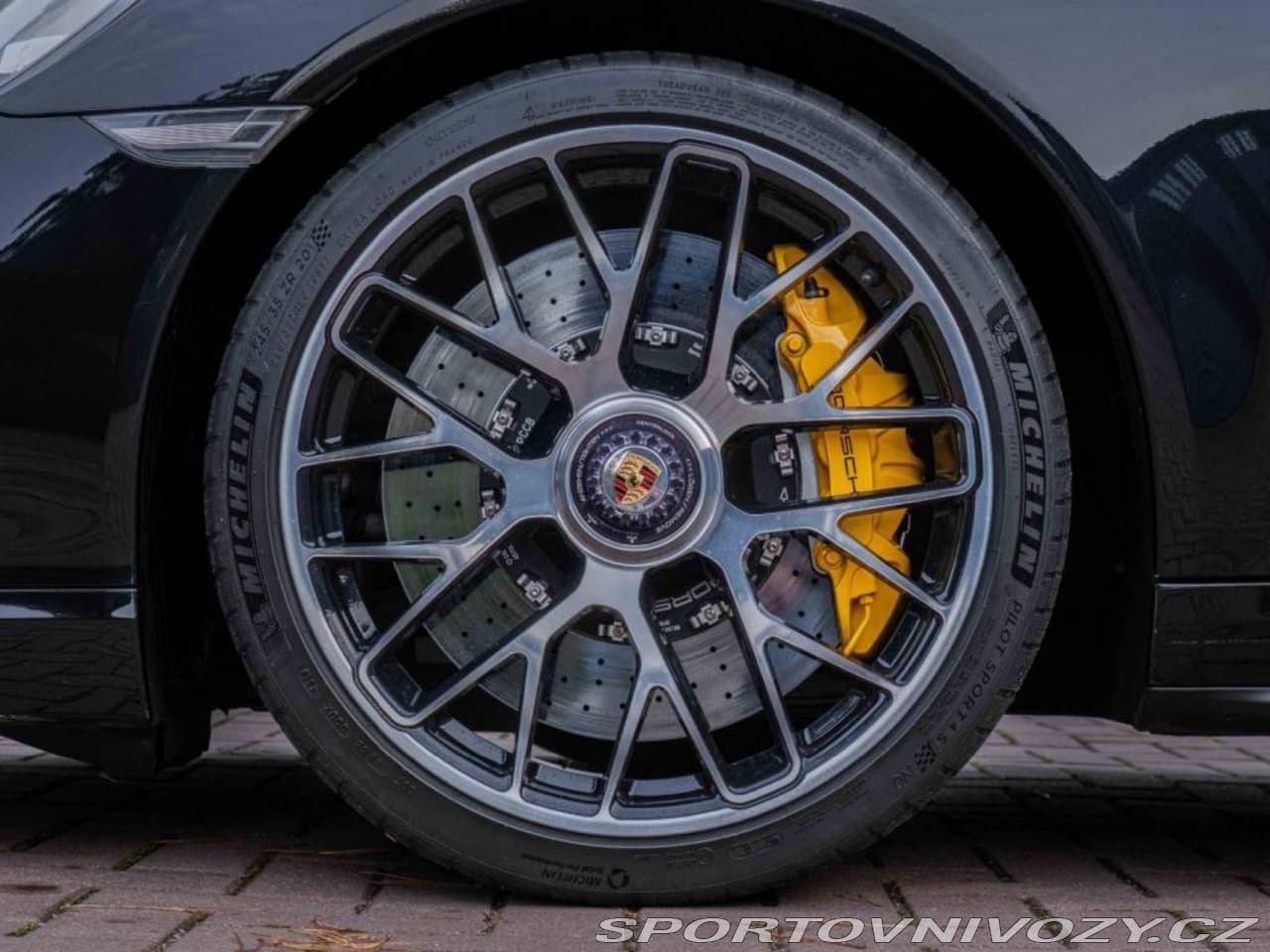 2013 Porsche 911 - 12