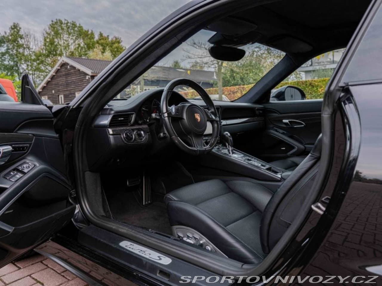2013 Porsche 911 - 18