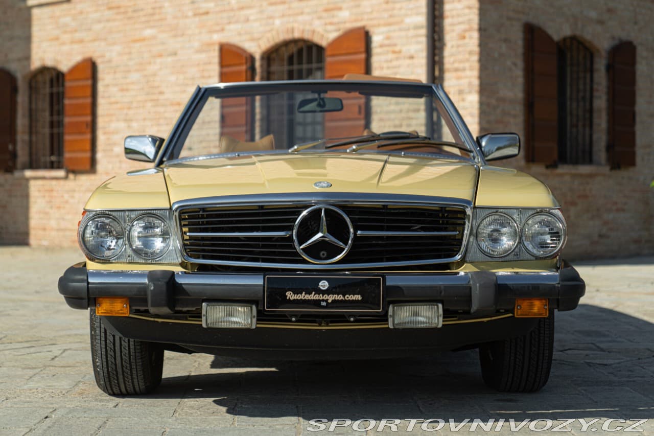 1977 Mercedes-Benz SL - 3