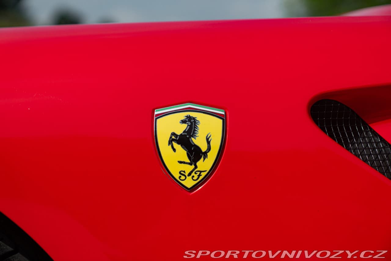2009 Ferrari 599 - 12