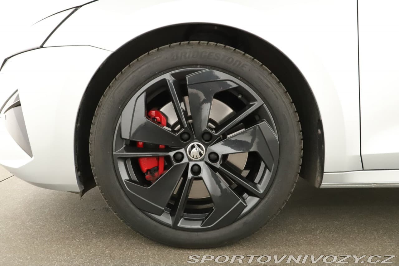2025 Škoda OCTAVIA - 17