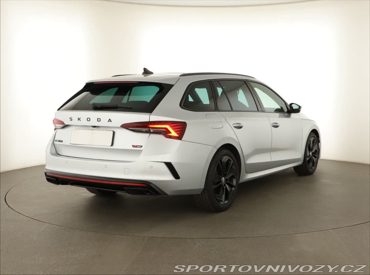 2025 Škoda OCTAVIA - 5