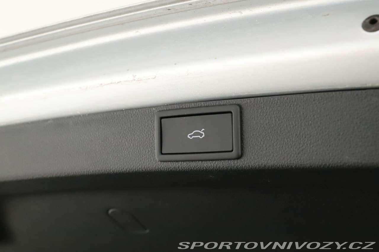 2025 Škoda OCTAVIA - 8