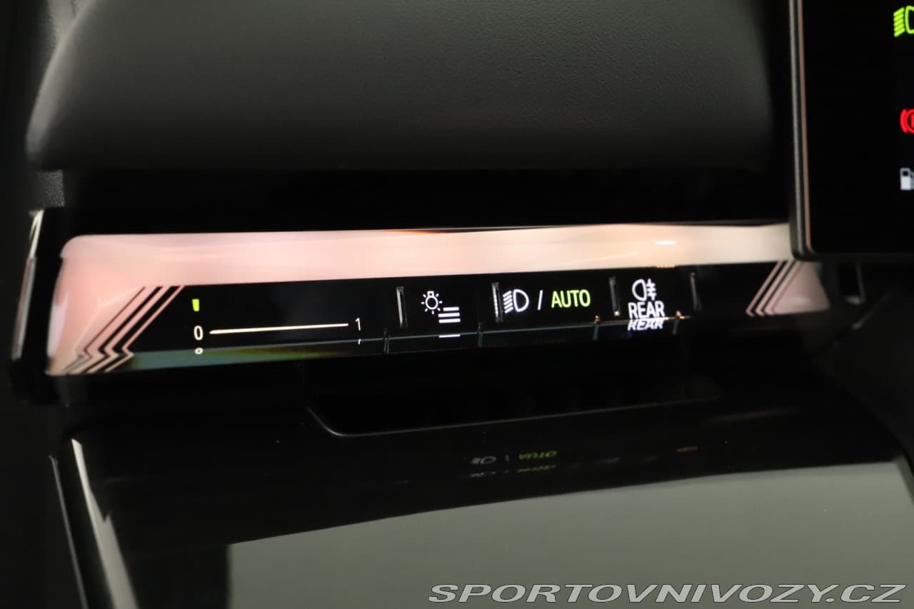 2025 BMW 5-SERIES - 18