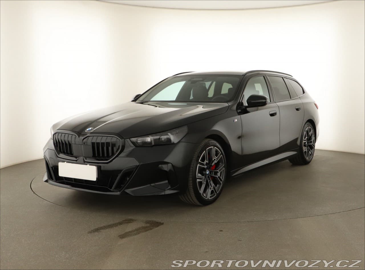 2025 BMW 5-SERIES - 2