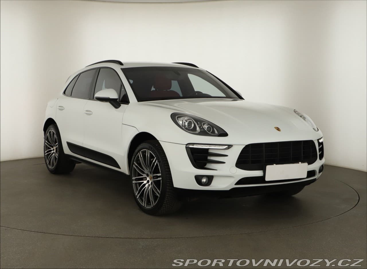 2014 Porsche MACAN