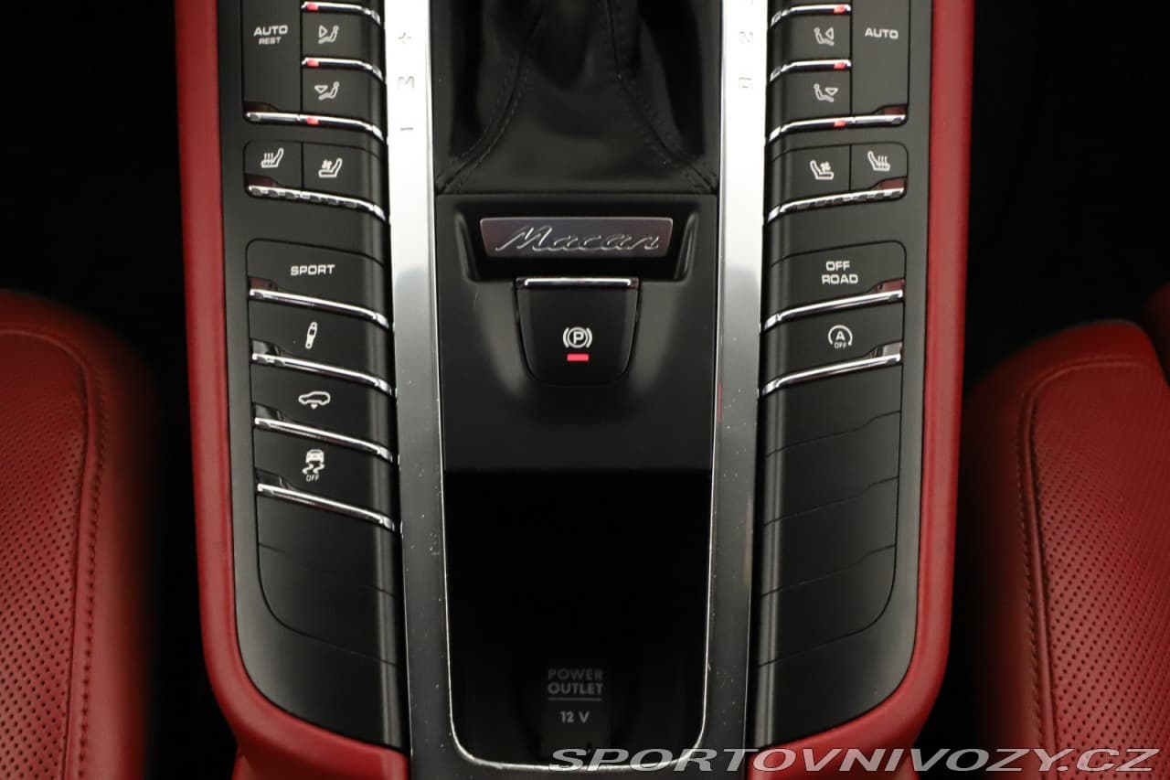 2014 Porsche MACAN - 15