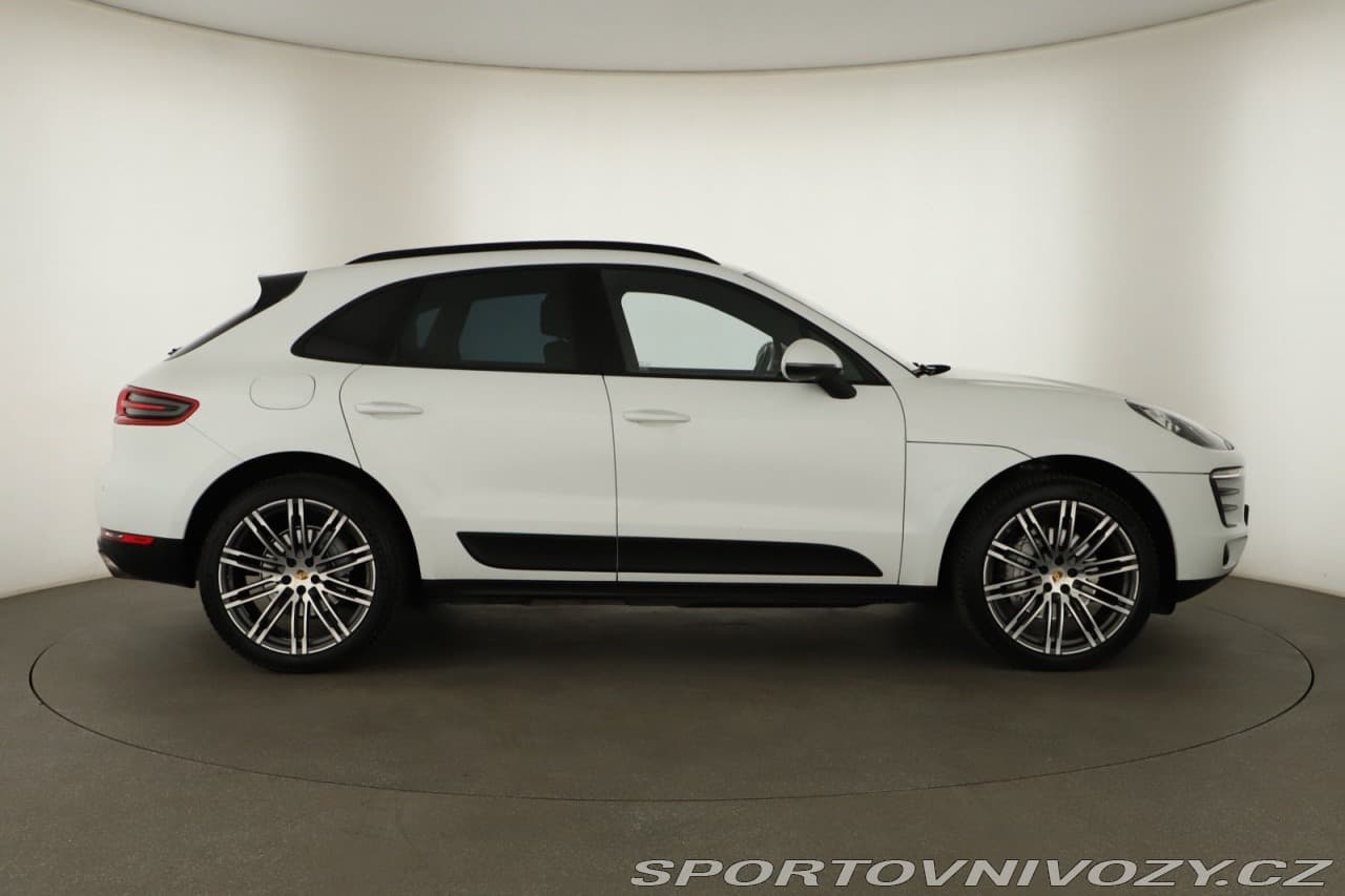 2014 Porsche MACAN - 6