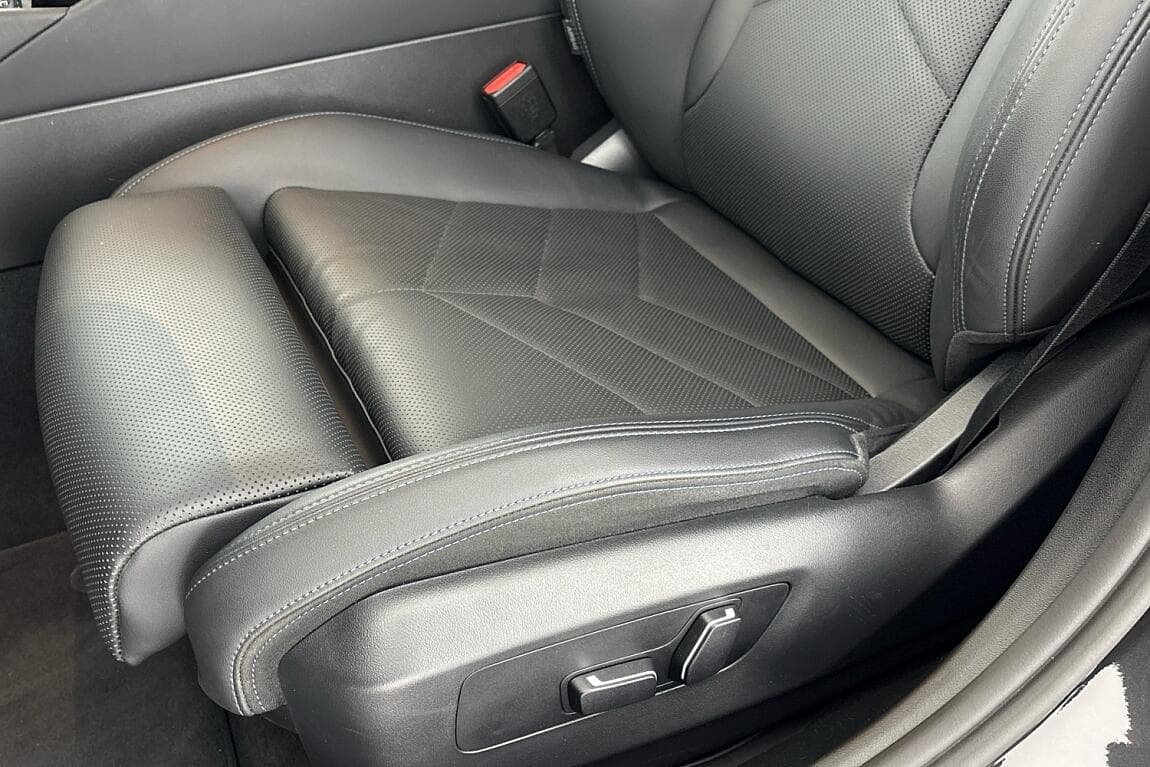 2025 BMW 5-SERIES - 7