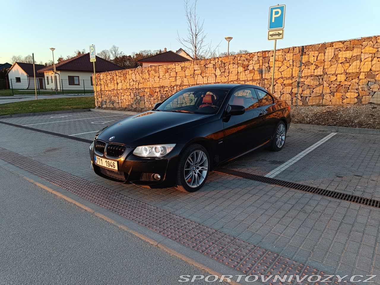 2010 BMW 3-SERIES