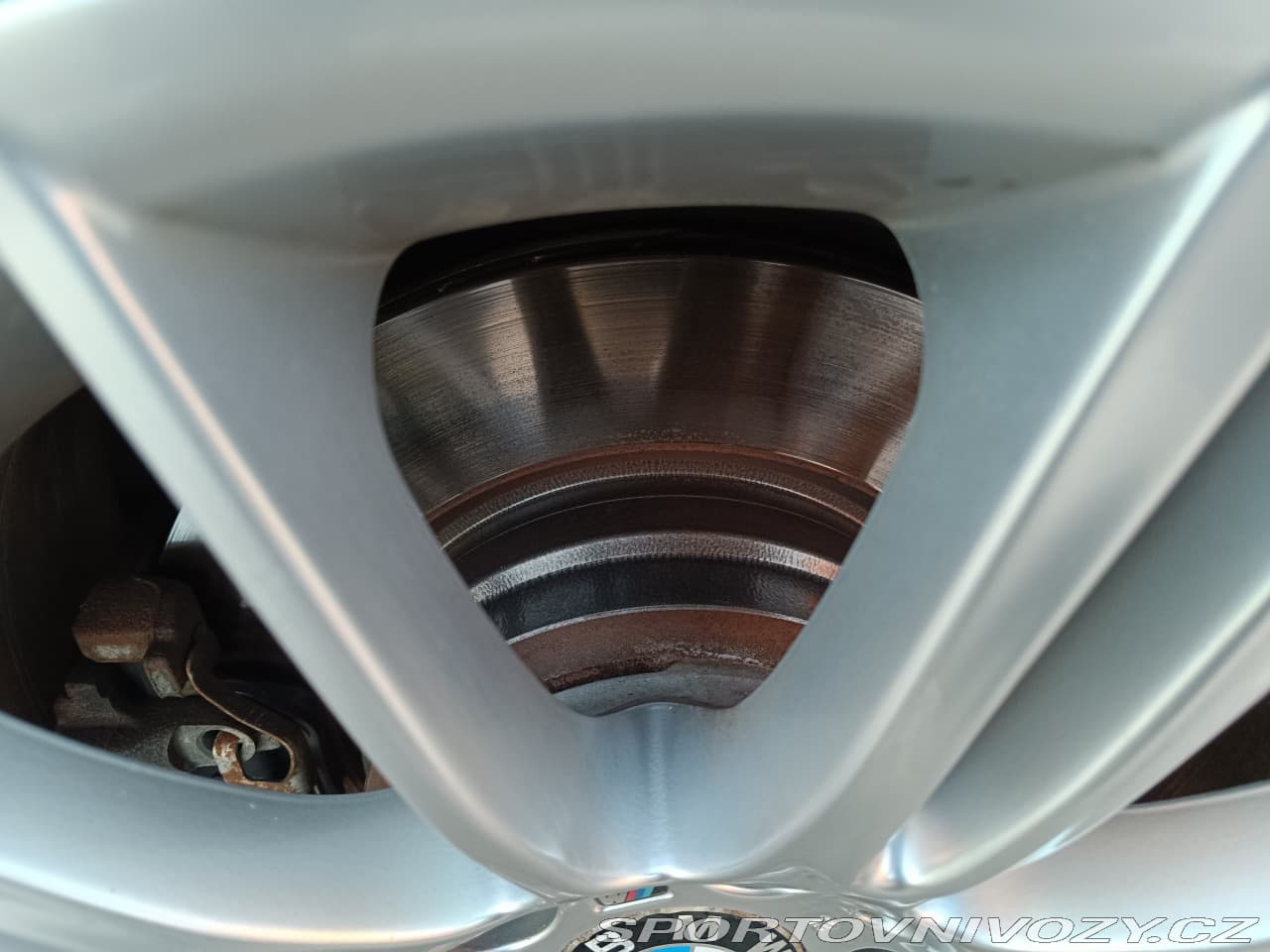 2010 BMW 3-SERIES - 11
