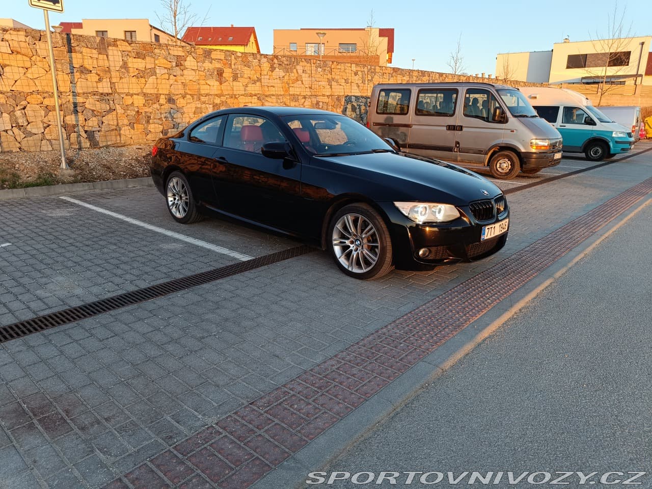 2010 BMW 3-SERIES - 3
