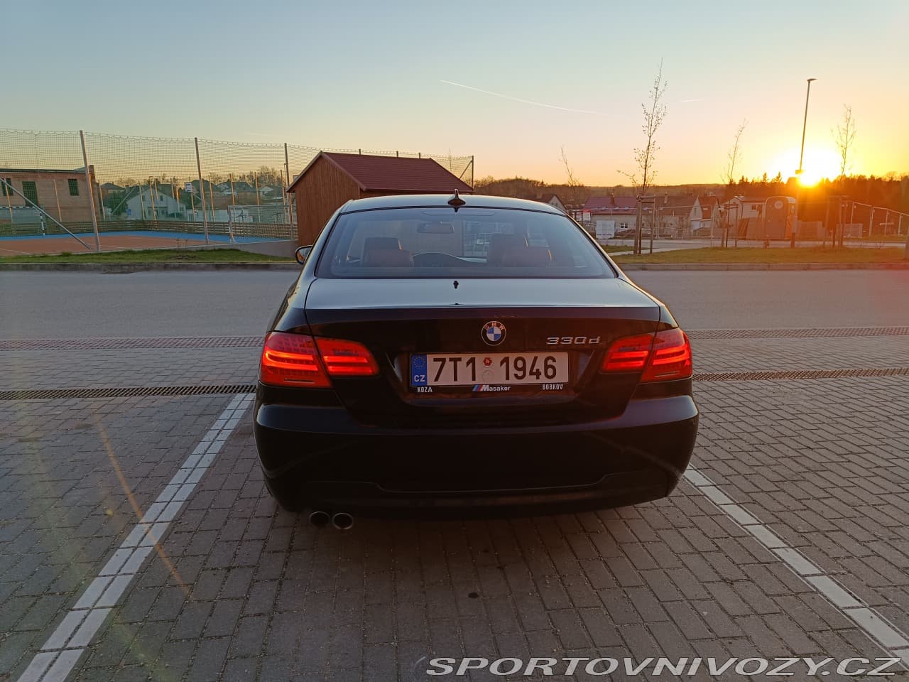2010 BMW 3-SERIES - 7