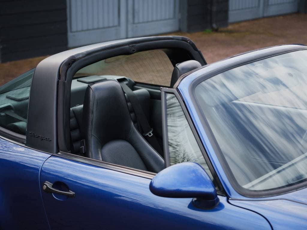 1992 Porsche CARRERA - 19