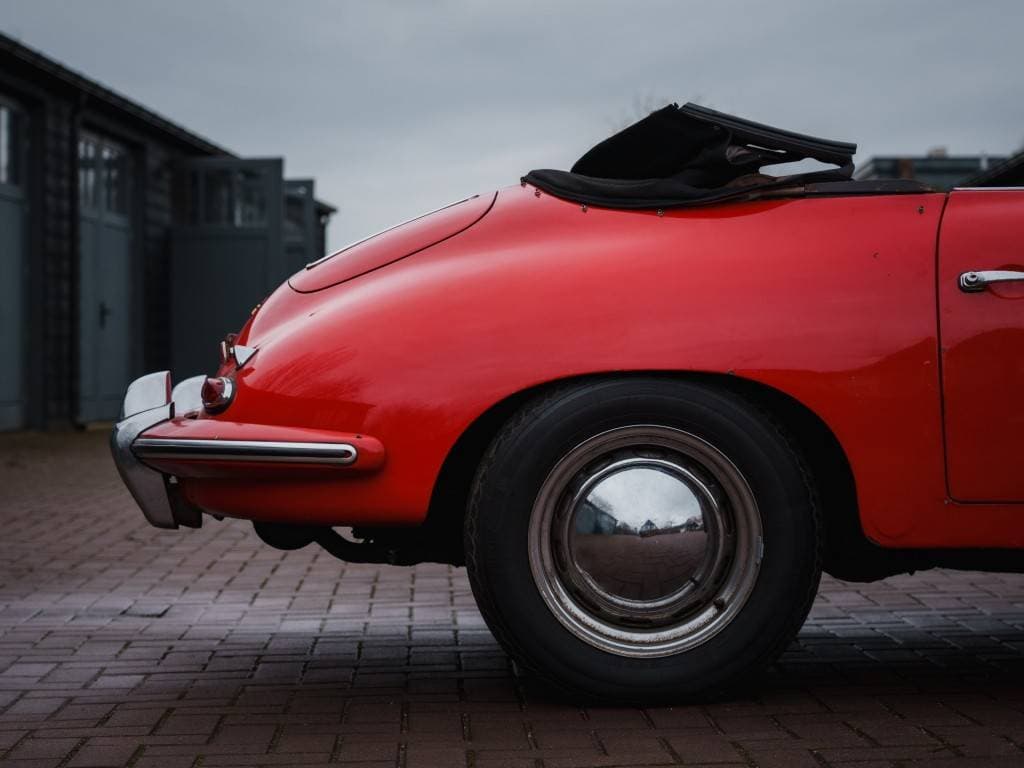 1965 Porsche 356 - 12