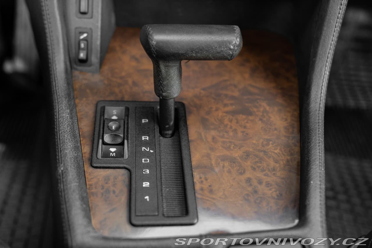 1989 BMW 7-SERIES - 16