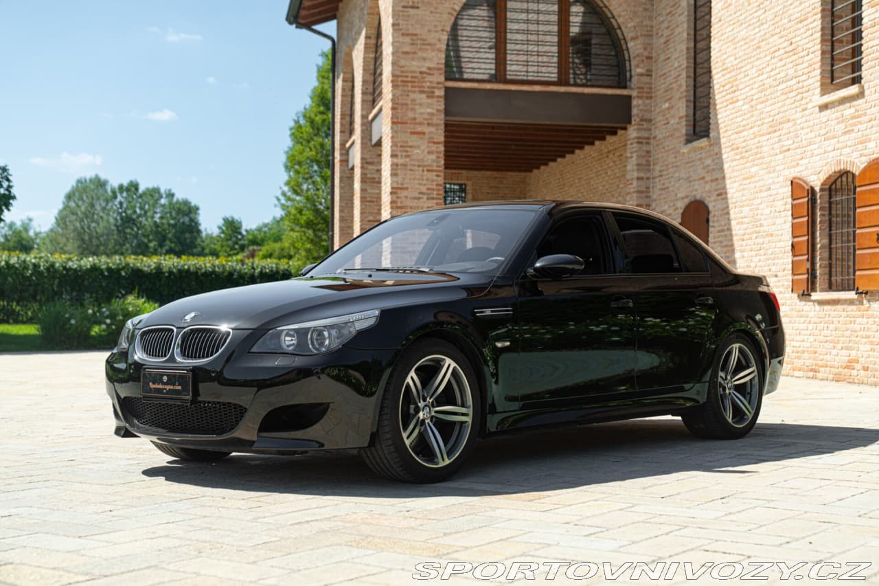 2005 BMW M5