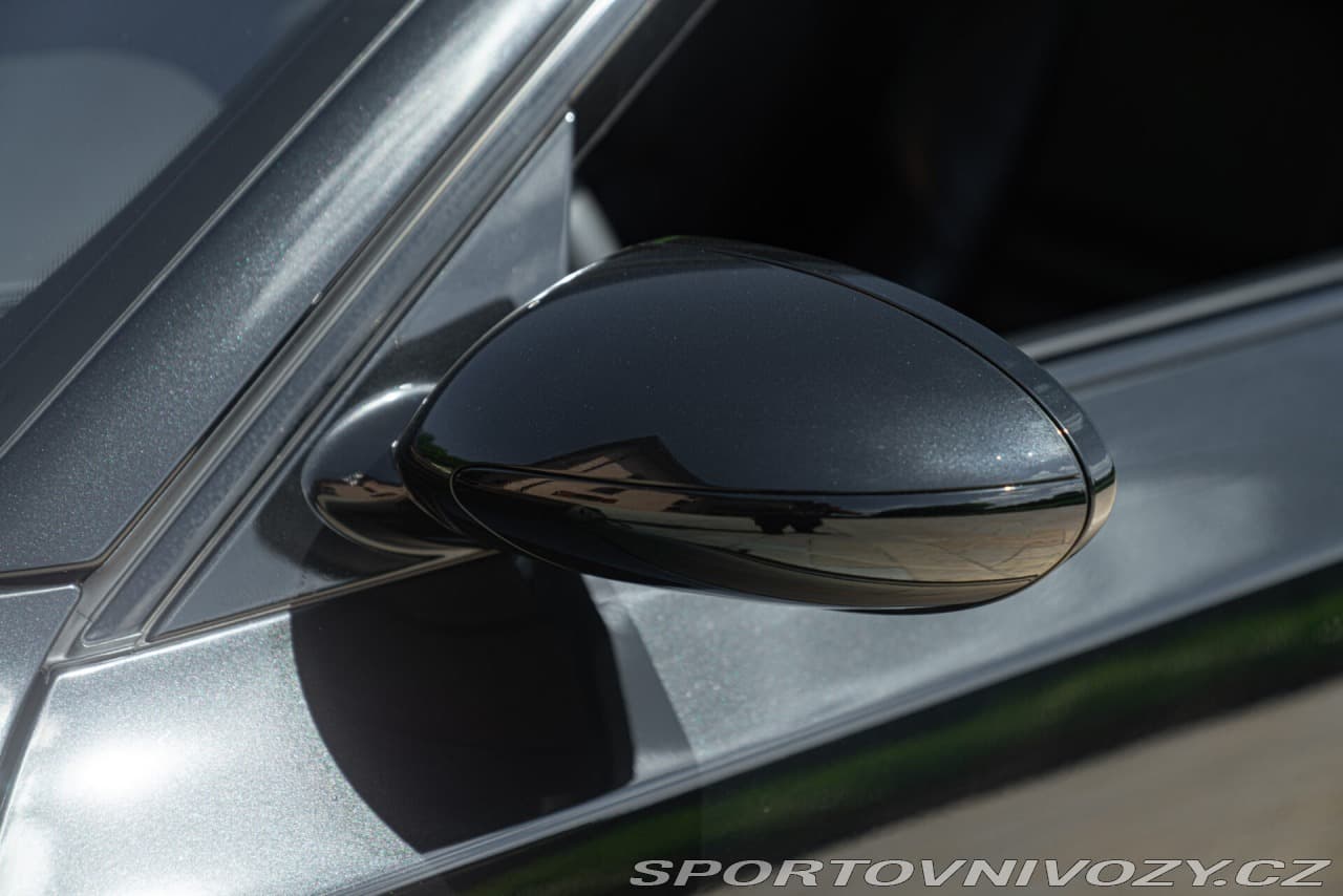 2005 BMW M5 - 20