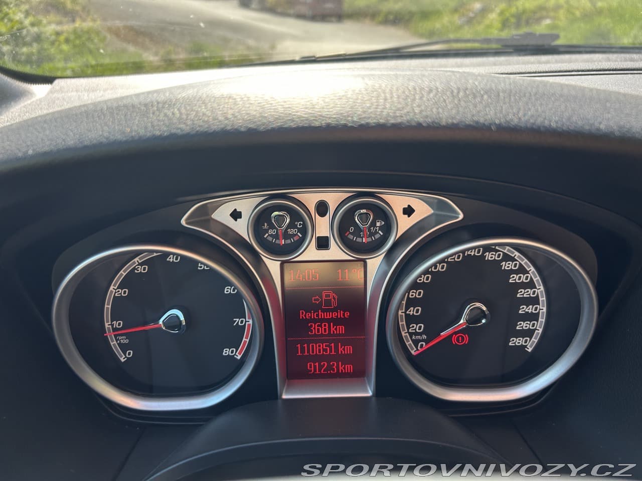 2009 Ford FOCUS - 10