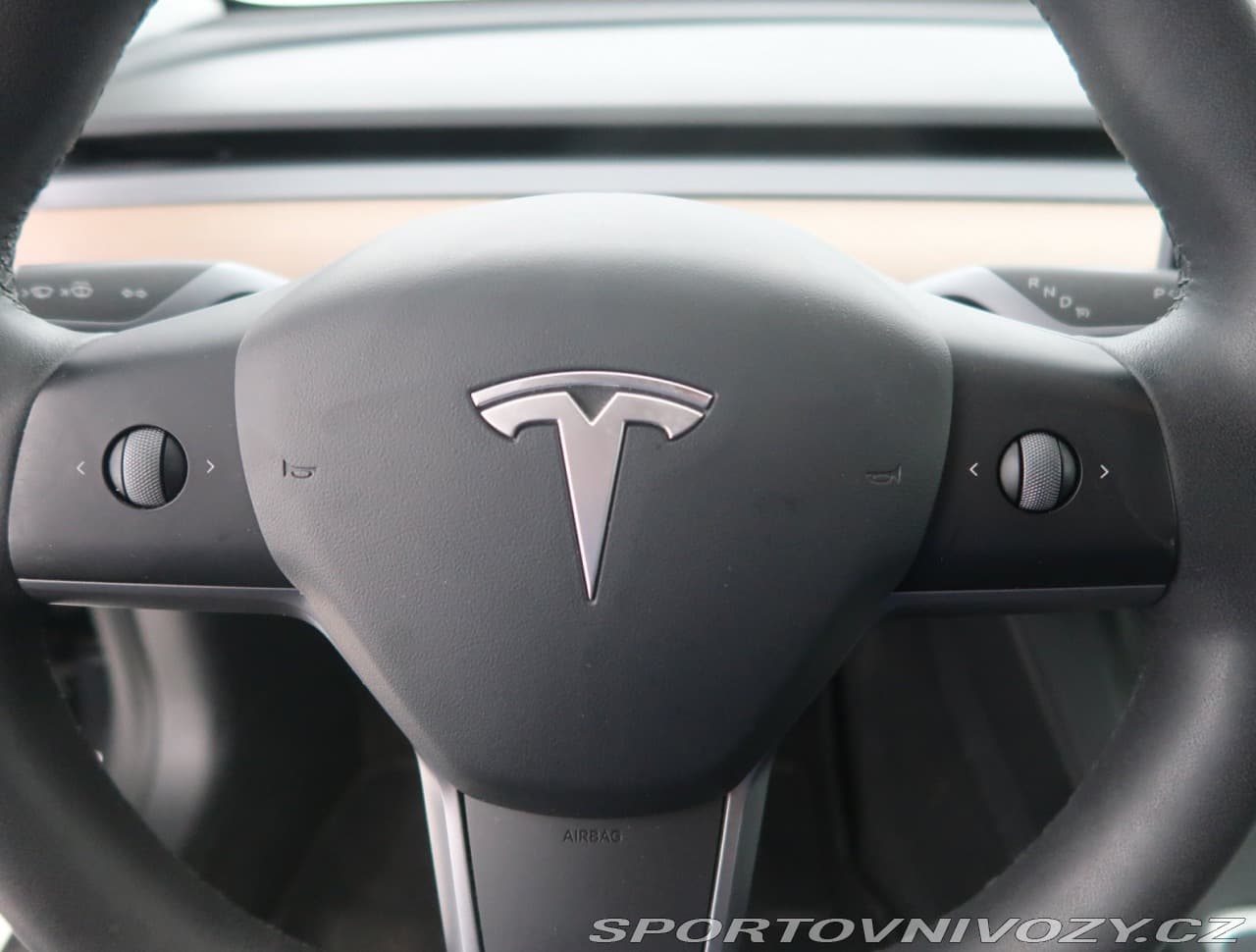 2021 Tesla MODEL 3 - 18