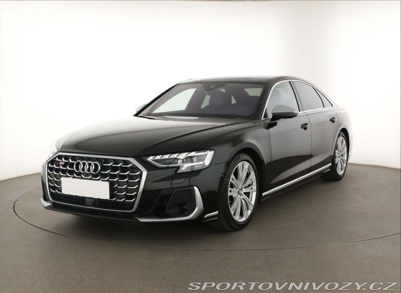 2023 Audi S8 - 2