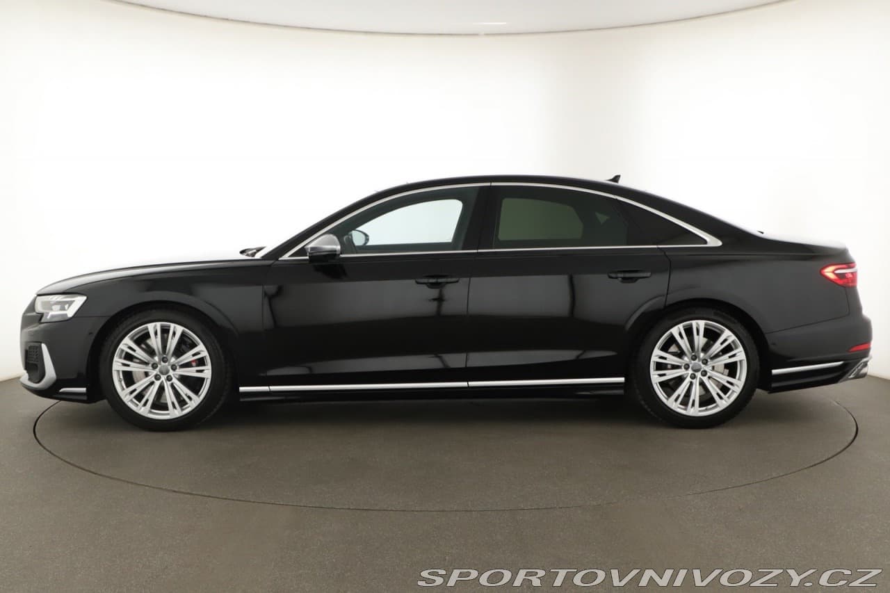 2023 Audi S8 - 3