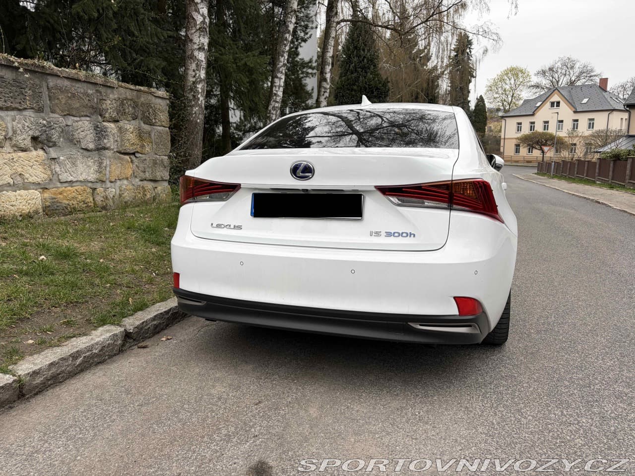 2020 Lexus IS - 5