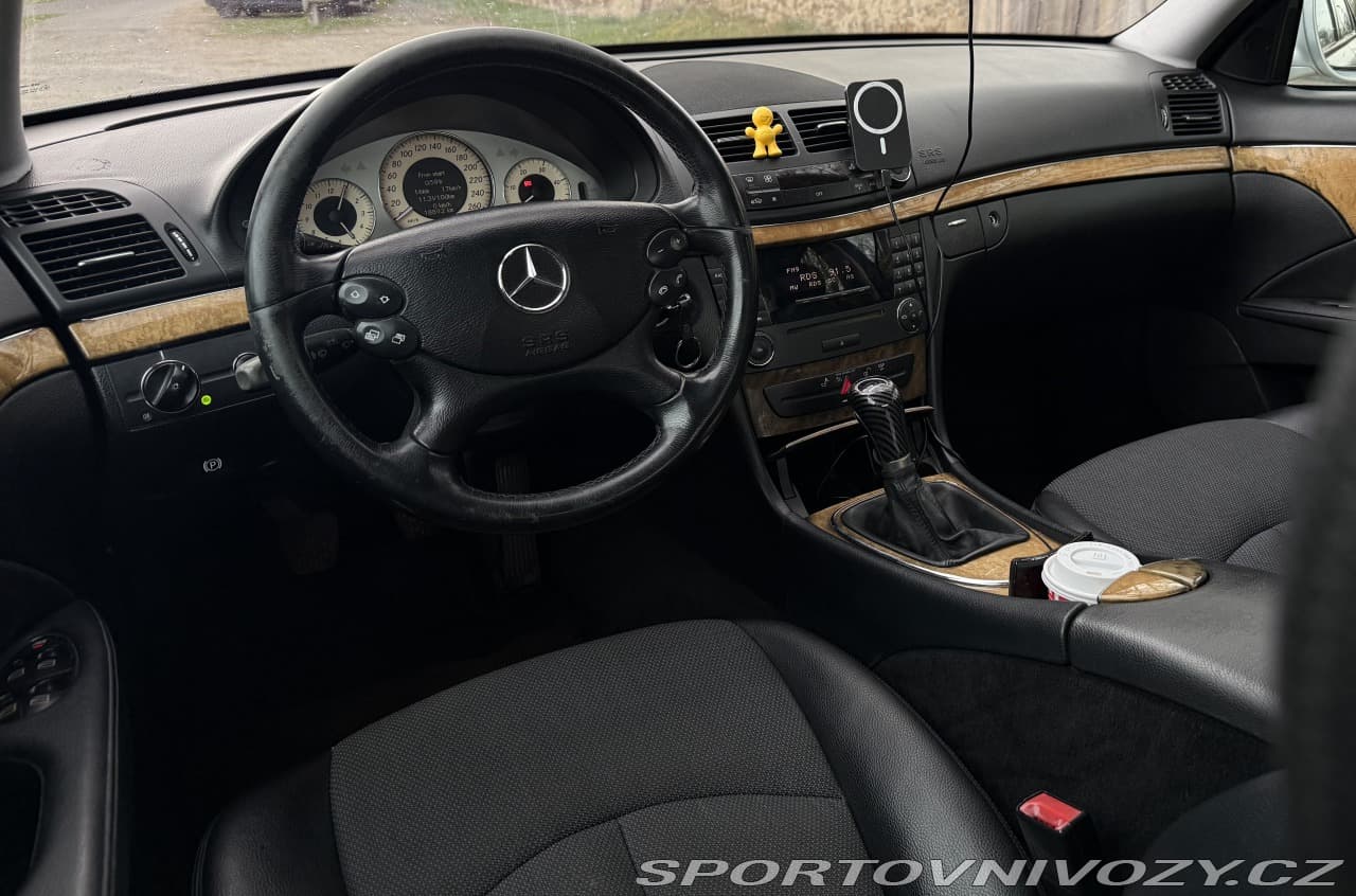2008 Mercedes-Benz E-CLASS - 11