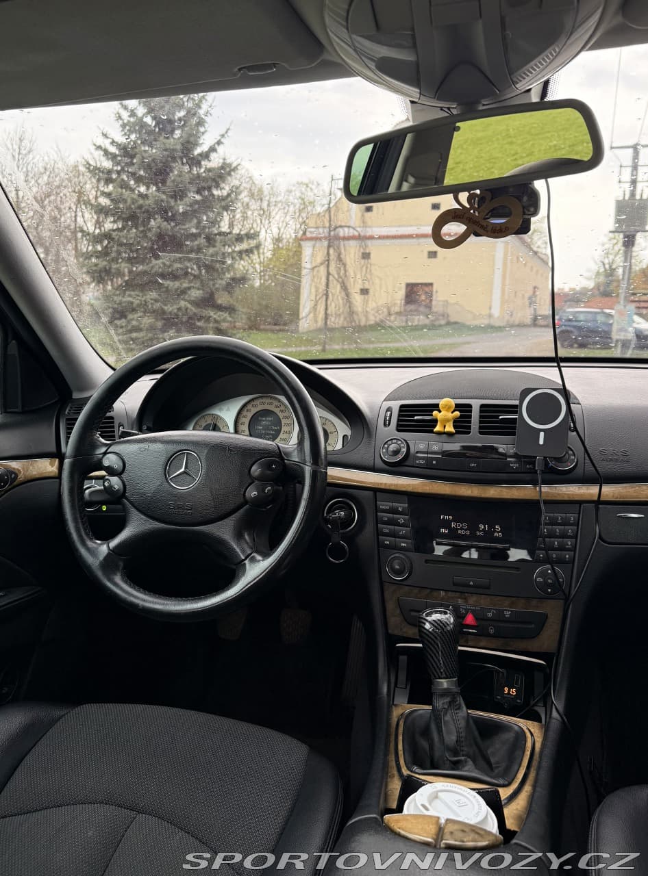 2008 Mercedes-Benz E-CLASS - 8