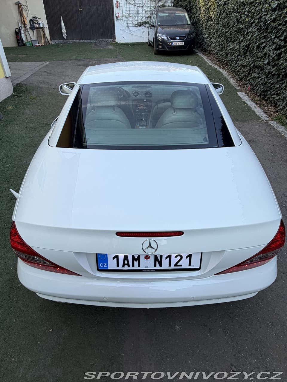 2010 Mercedes-Benz SL - 9