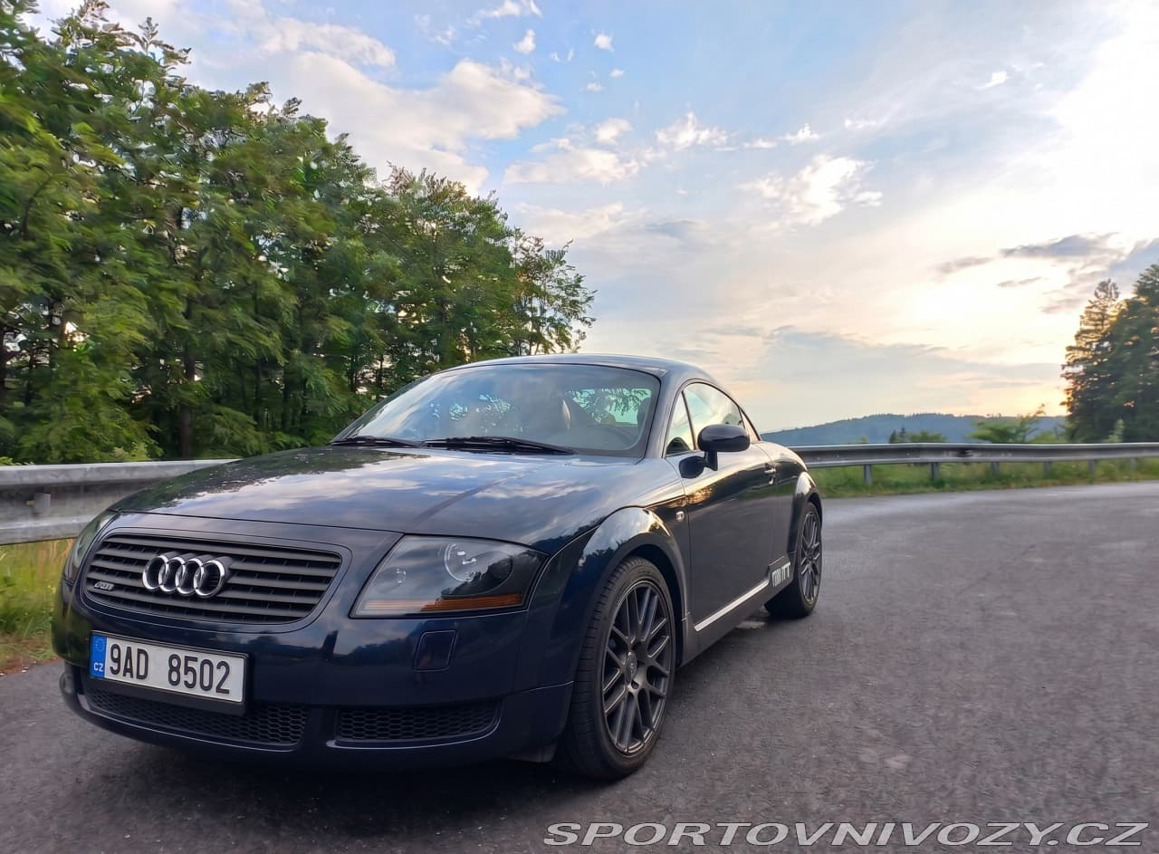 2002 Audi TT - 11