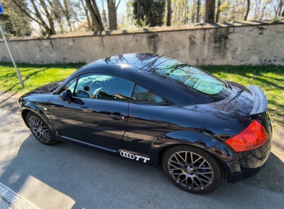 2002 Audi TT - 7