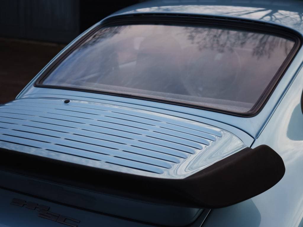 1982 Porsche 911 - 14