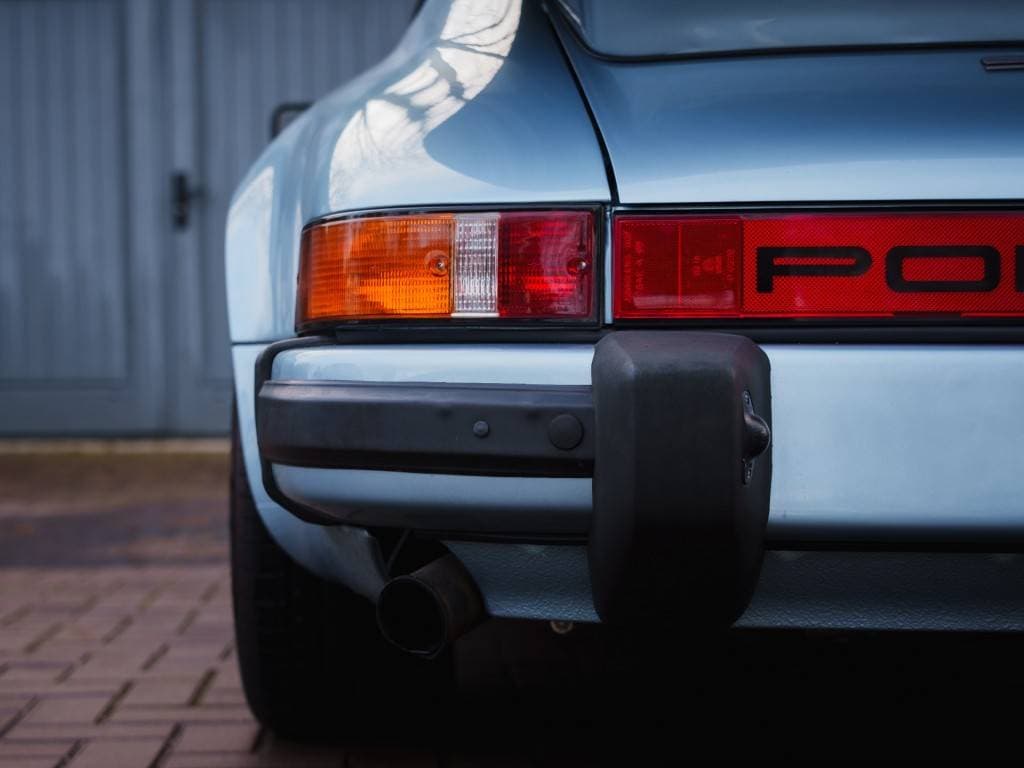 1982 Porsche 911 - 15
