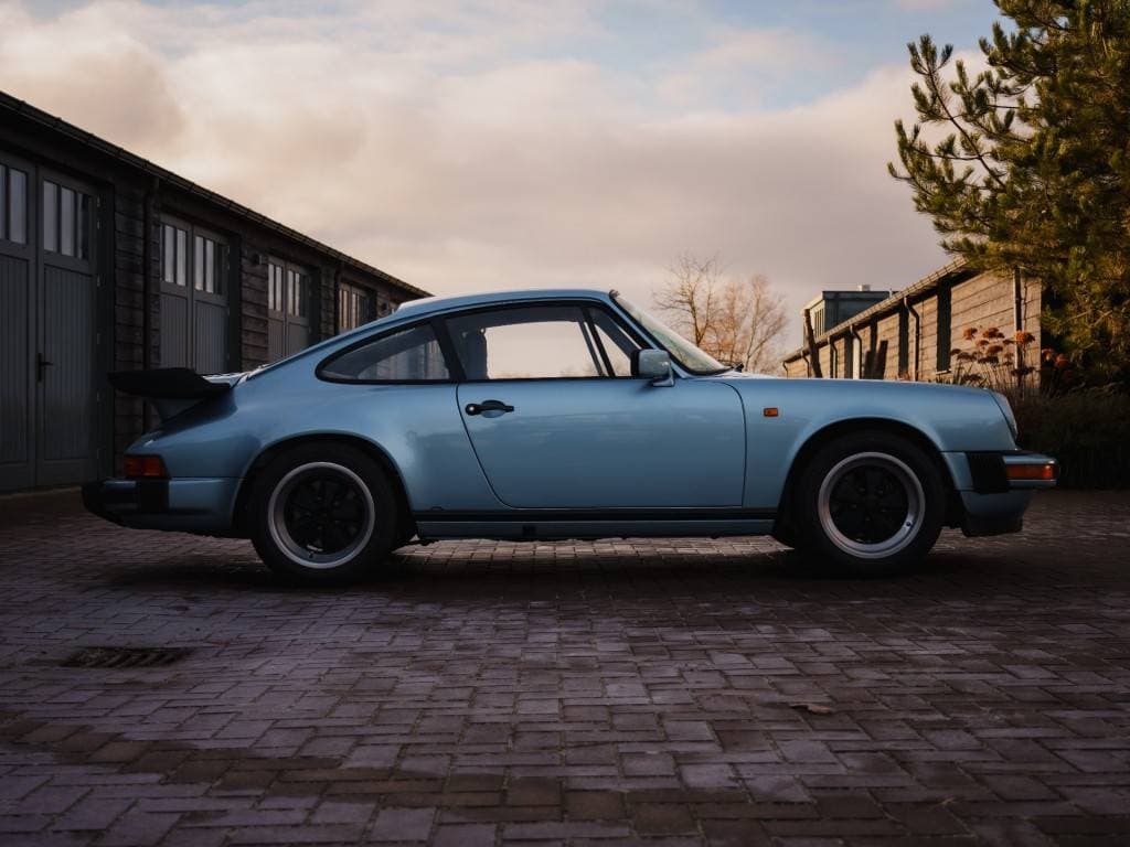 1982 Porsche 911 - 5