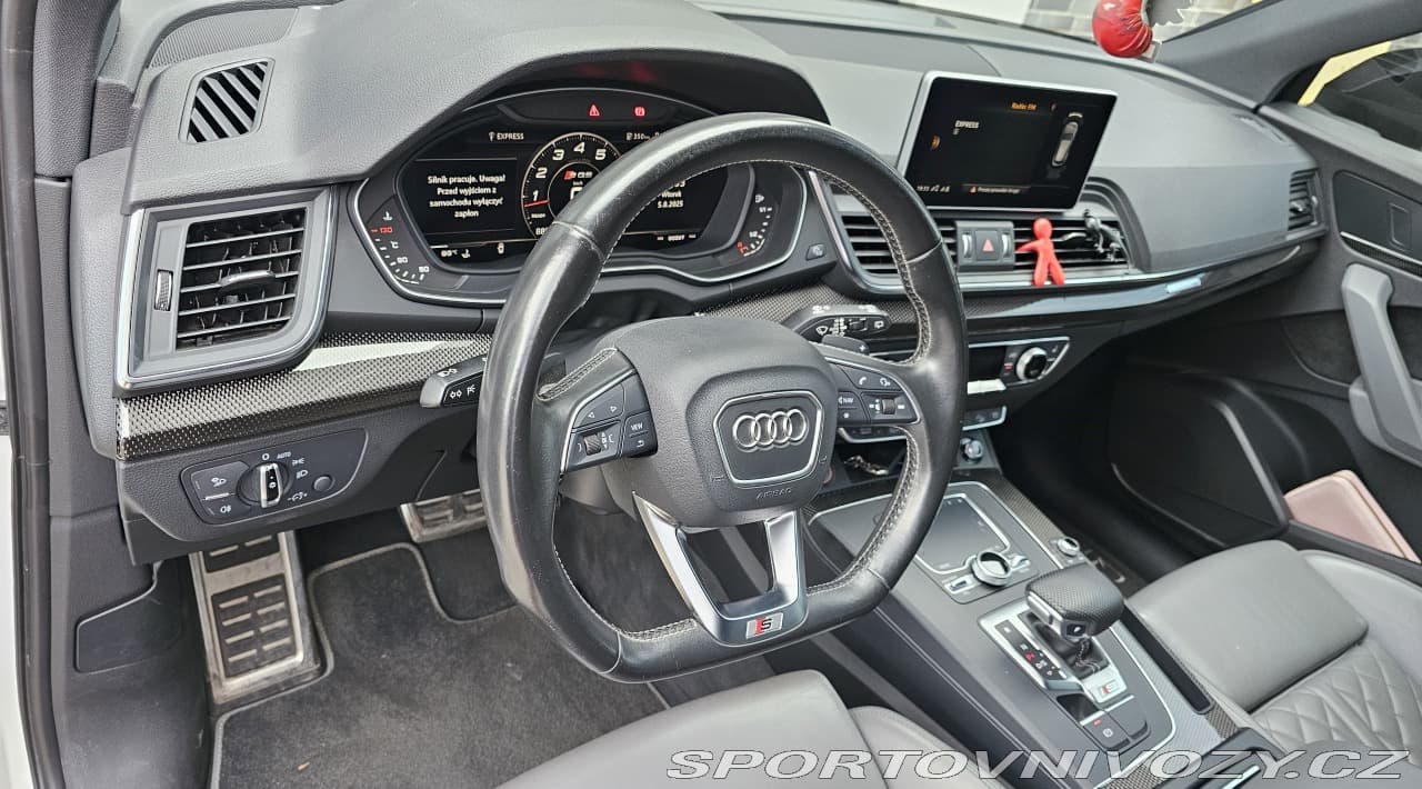 2017 Audi SQ5 - 11