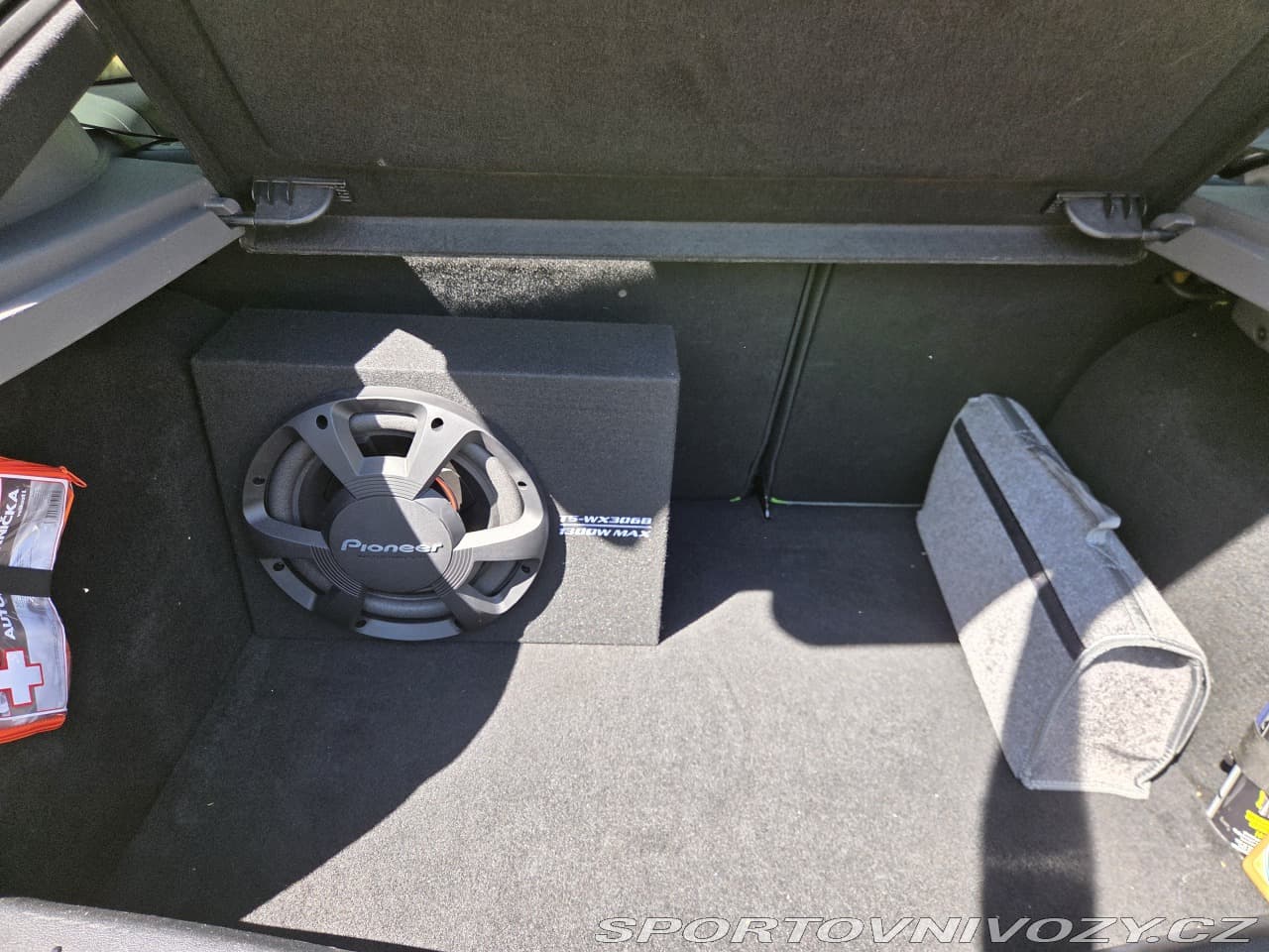 2010 Ford FOCUS - 8