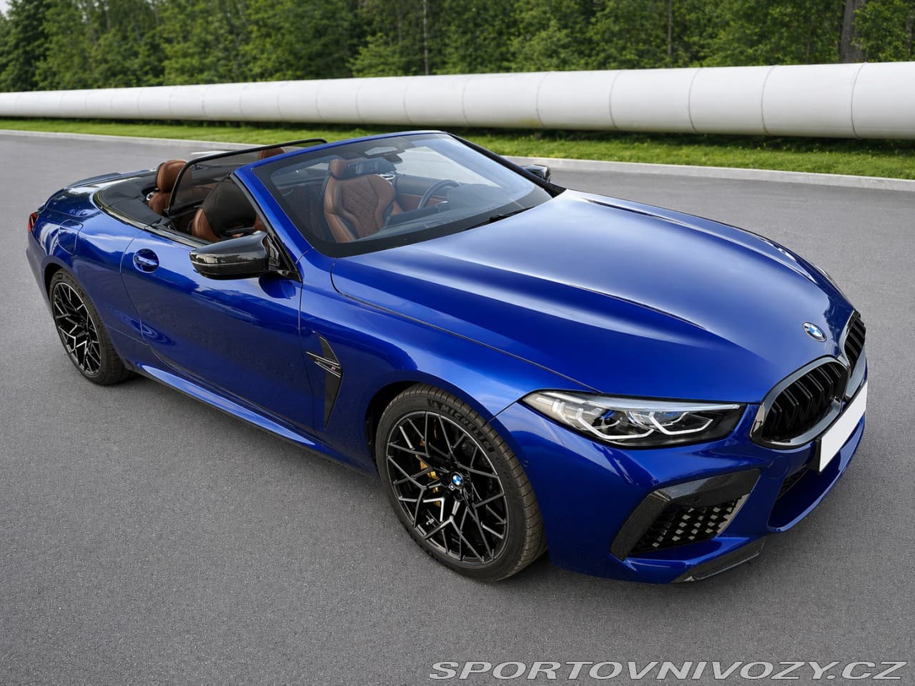 2019 BMW M8 - 2