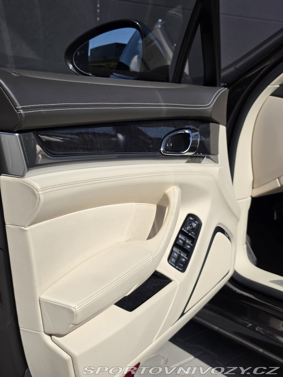 2014 Porsche PANAMERA - 25