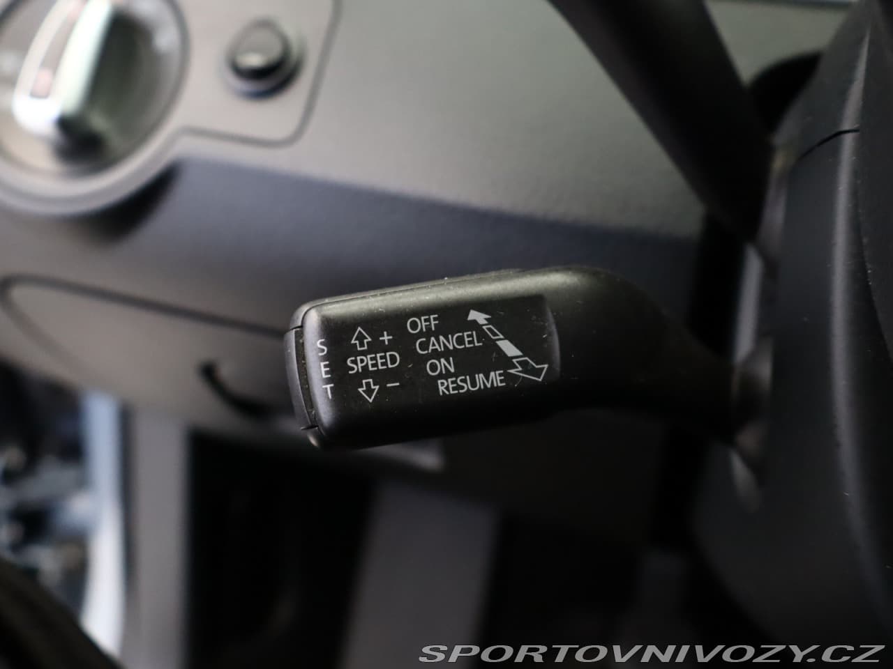 2011 Volkswagen PASSAT CC - 15