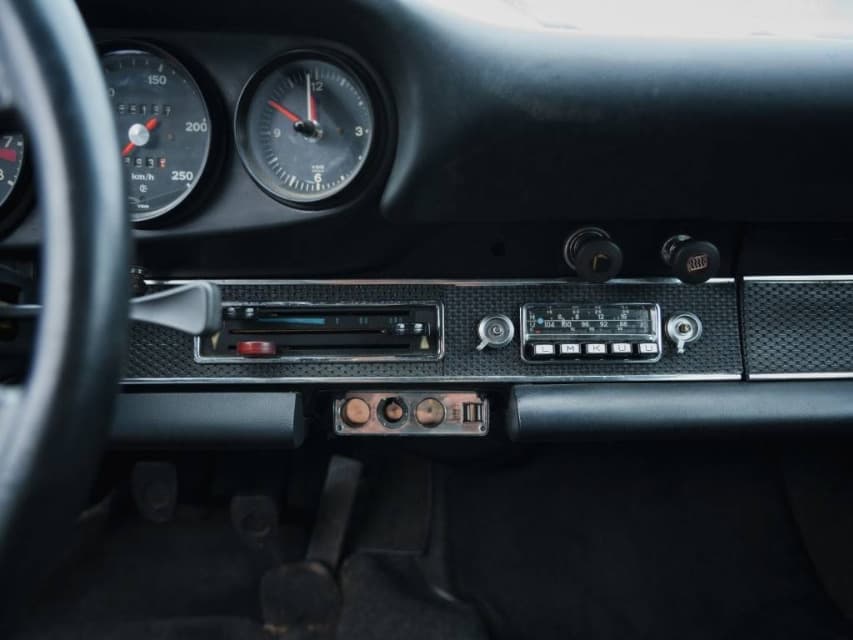 1971 Porsche 911 - 12