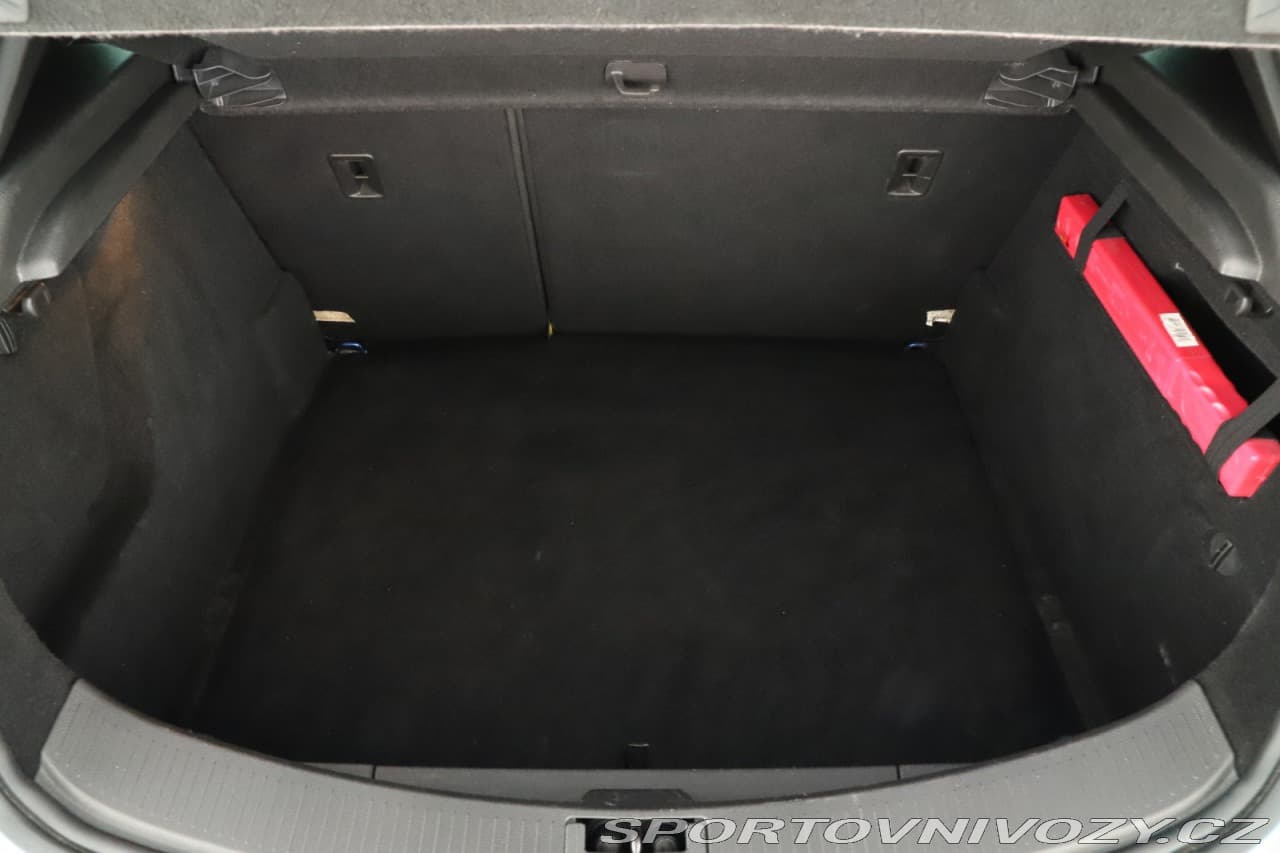 2012 Opel ASTRA - 13