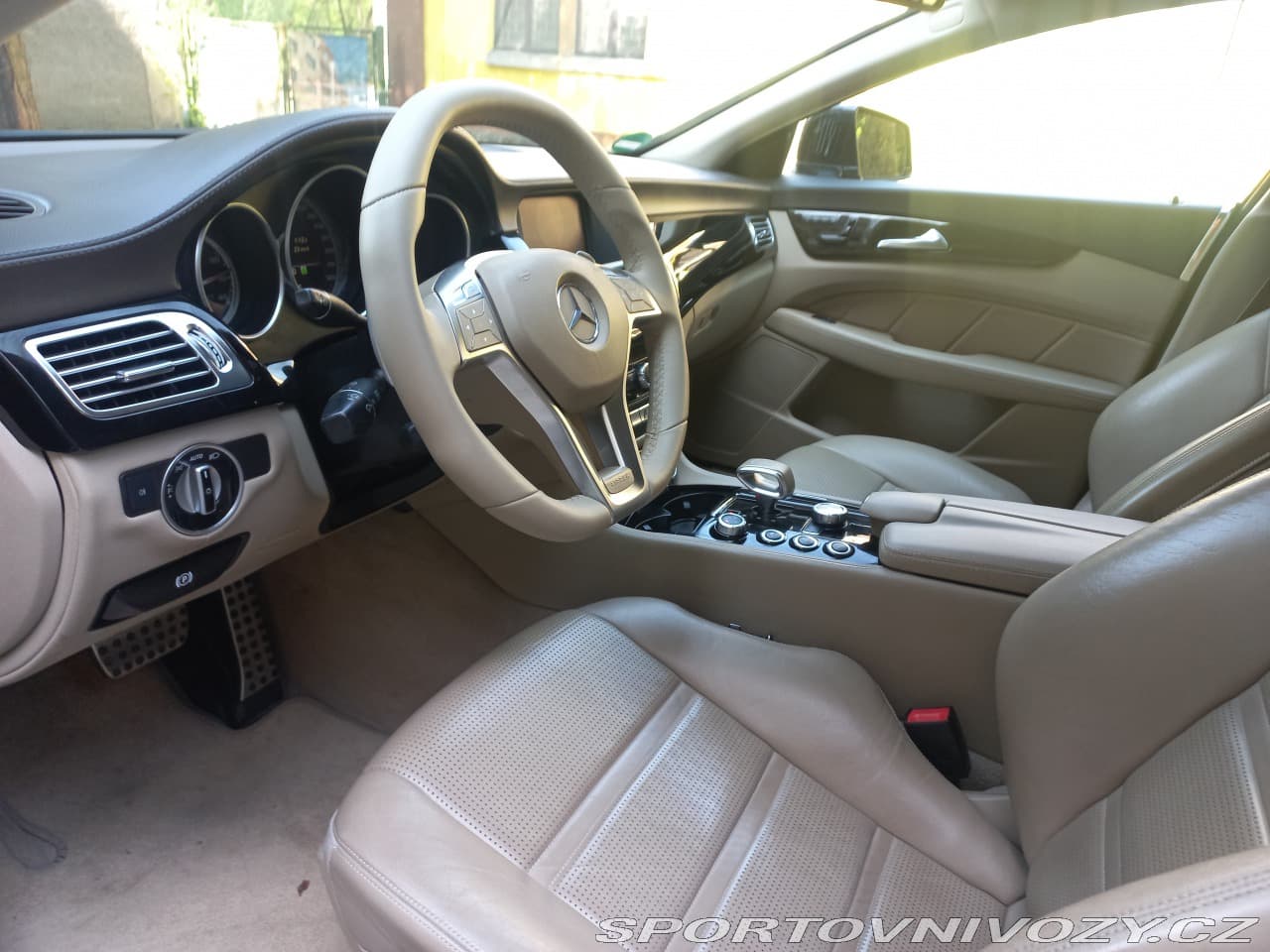 2011 Mercedes-Benz CLS - 20